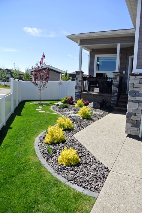 Flower Beds In Front Of House Low Maintance, Front Yard Landscaping With Sidewalk, Nice Landscaping Front Yards, Front Yard Landscaping Corner Lot, Small Front Yard Landscaping Ideas No Grass Stones River Rocks, Diy Flowerbed Ideas, Low Maintenance Landscaping Front Yard Curb Appeal Budget, Minimal Landscaping Front Yard, Minimal Front Yard Landscaping