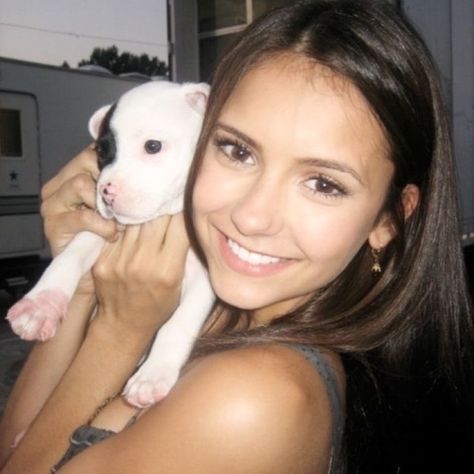 nina dobrev holding a puppy Nina Dobrev Degrassi, Y2k Pictures, Cute Coquette, Puppy Cute, Nina Dobrev, A Puppy, Fashion Aesthetic, Sweet Girls, Pink Aesthetic