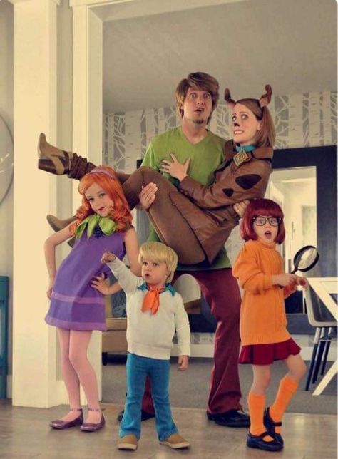 Halloween Costumes Family, Family Costumes For 3, Matching Family Halloween Costumes, Family Themed Halloween Costumes, Sibling Halloween Costumes, Sibling Costume, Themed Halloween Costumes, Baby Kostüm, Halloween Costumes For 3