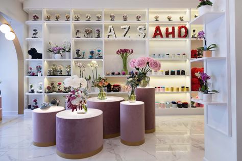 TFS• The Flower Shop • Fluo Architecture & Design Modern Flower Shop Interior Design, Flower Shop Design Interiors, Flower Shop Interiors Design, Modern Flower Shop, Florist Shop Interior, Flower Booth, Flower Shop Interiors, Flower Shop Design, Rose Flower Photos