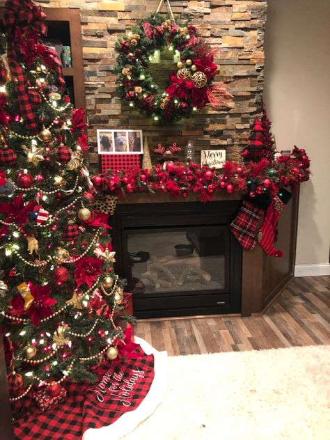 Red and black buffalo plaid christmas Red And Black Buffalo Plaid Christmas Tree, Red And Black Plaid Christmas Tree, Black And Red Plaid Christmas Decor, Red And Black Buffalo Plaid Christmas, Buffalo Check Christmas Decor, Buffalo Plaid Christmas Decor, Christmas Flannel, Buffalo Plaid Christmas Tree, Plaid Christmas Decor