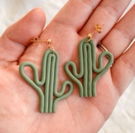 Clay Cactus Earrings, Cactus Polymer Clay Earrings, Easy Diy Clay Earrings, Easy Clay Earrings Diy, Easy Polymer Clay Earrings, Easy Polymer Clay, Flower Machine Embroidery Designs, Polymer Clay Flower Jewelry, Diy Earrings Polymer Clay