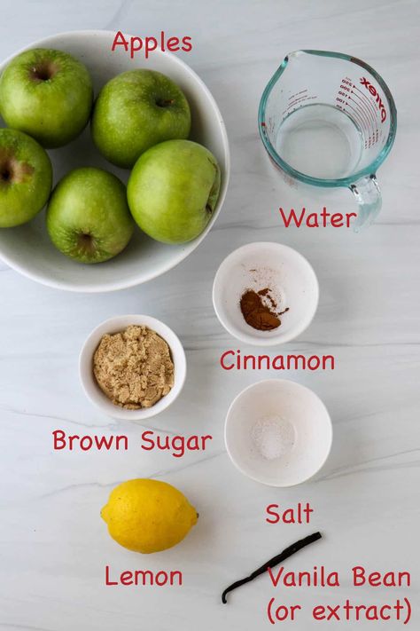 A simple recipe for homemade apple compote flavored with cinnamon, brown sugar and vanilla. Apple Recipes No Sugar, Stewed Apples Recipe, Apple Compote Recipe, Apples With Cinnamon, Stewed Apples, Apple Compote, Cinnamon Sugar Apples, Bramley Apple, Slow Cooker Stew