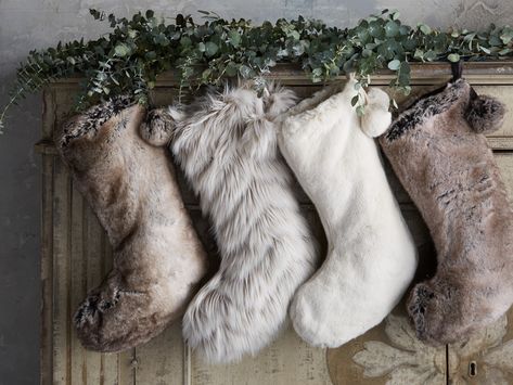 Faux Fur Decor, Trendy Christmas Decor, Diy Stockings, Arhaus Furniture, Fur Decor, Winter Pillows, Dark Christmas, Grey Christmas, Christmas Mantel Decorations