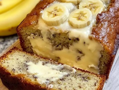 Cream Cheese Banana Bread Cream Cheese Banana Bread Muffins, Banana Bread Recipe Cream Cheese Filling, Banana Cream Cheese Bread, Cream Cheese Filled Banana Bread, Cream Cheese Banana Bread, Nana Bread, Bread With Cream Cheese, Banana Roll, Keto Banana Bread