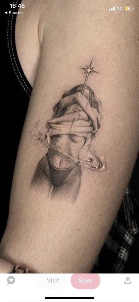 Narcissistic Tattoo Ideas, Demoness Tattoo, Tattoos Of People, Women Silhouette Tattoo, Break Up Tattoos, Woman Silhouette Tattoo, Seductive Tattoos, Tattoos Of Women, Tattoo Of Woman