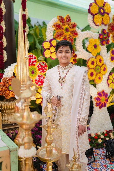 Panchalu Function Decor, Dhoti Function Decoration Ideas, Thread Ceremony Outfits, Dhothi Function For Boys Decoration, Dhoti Ceremony For Boys, Panchalu Function, Dhoti Function, Dhoti Ceremony, Groom Jewellery