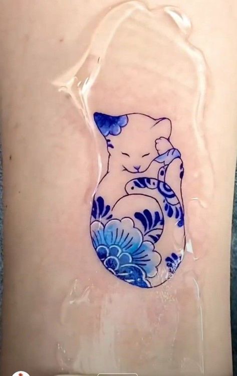 #tattoo #tattoos #inked #tattooart #tattooed #tattooideas #tattoodesign #tattooinspiration #tattoosleeve #tattooflash #inkedgirls #tattooedwomen  #InkLaughs  #TattooFails Porcelain Pattern Tattoo, Porcelain Cat Tattoo, Floral Cat Tattoo, Cottagecore Tattoos, Porcelain Tattoo, Watercolor Tattoo Ideas, Minimalist Tattoo Ideas, 4 Tattoo, Watercolor Tattoos