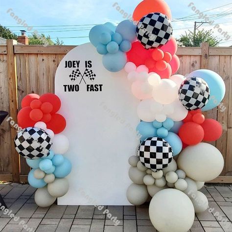 Simple Car Theme Birthday Decor, Race Car Themed Centerpieces, Race Car Party Table Decor, Race Car Birthday Balloons, Racing Balloon Arch, Race Car Balloon Arch, Two Fast Balloon Arch, Two Fast Decorations, Race Car Balloon Garland