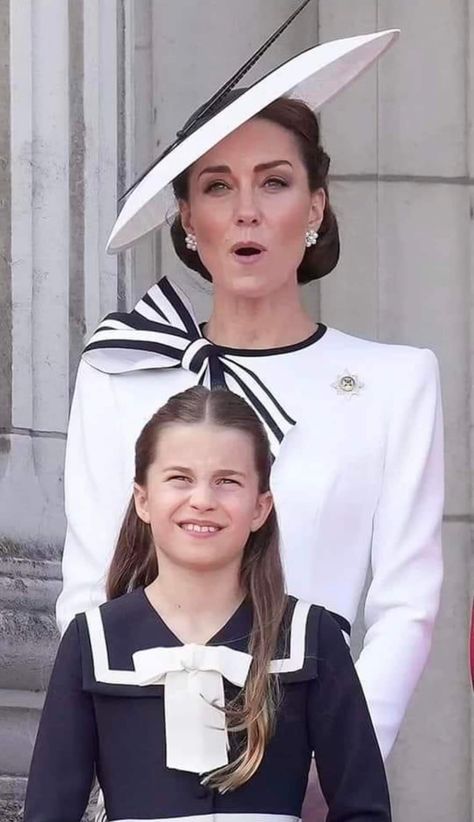 Duchess Of Wales, Trooping The Colour 2024, Palace Balcony, Prince William Et Kate, Princesse Kate Middleton, Princesa Charlotte, Princess Of Wales Kate, Prins William, Royal Family Fashion