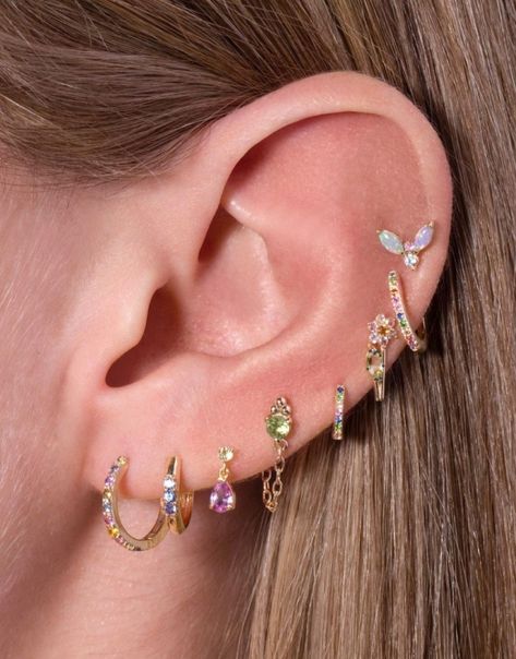 All Eat Piercings, Colorful Ear Stack, Eat Piercing Ideas, Colorful Ear Piercings, Eat Pericing Ideas, Eat Piercings, Ear Piercings Earrings, Ear Inspiration, Earring Stacks