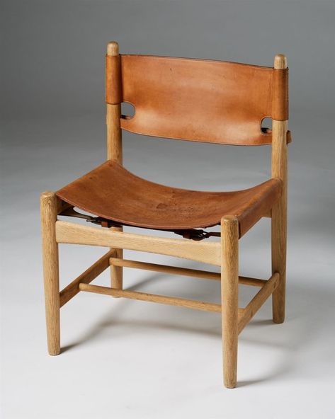 Chair designed by Börge Mogensen for Erhardt Rasmussen, — Modernity Spanish Dining Chairs, Spanish Chair, Modernist Furniture, Borge Mogensen, Iconic Furniture, Furniture Wood, Red Chair, Wood Arm Chair, Scandinavian Furniture