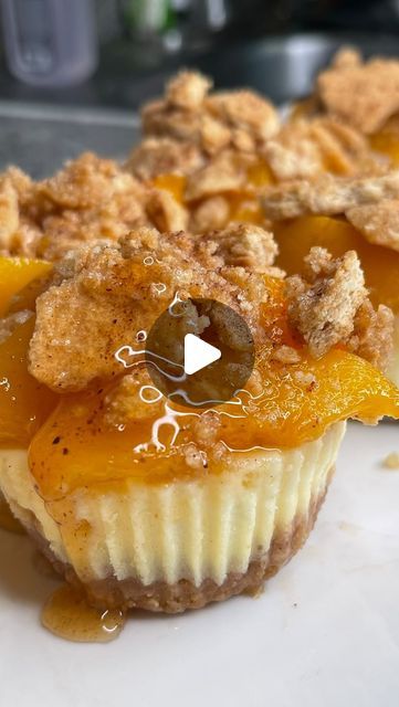 Peach Cobbler Cheesecake Recipe, Mini Peach Cobbler, Peach Filling, Sliced Peaches, Mini Cheesecakes, Throw Back, Cake Roll, Peach Cobbler, April 13