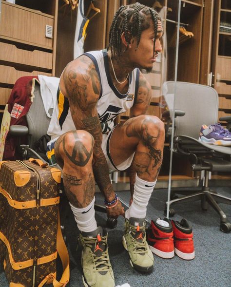 Basketball Player Aesthetic, Baltimore Fashion, Leg Sleeve Tattoos, Leg Tattoo Ideas, Jordan Clarkson, Basketball Background, Braids For Boys, Nba Basketball Art, Basketball Players Nba