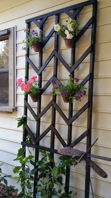 Diy Arbour, Clematis Trellis, Building A Trellis, Wire Trellis, Wall Trellis, Diy Garden Trellis, Trellis Ideas, Lattice Trellis, Garden Obelisk