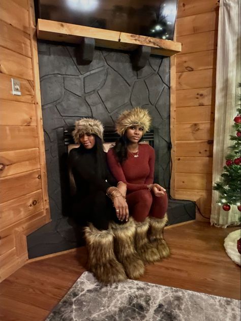 Brown Fuzzy Boots Outfit, Brown Fur Boots Outfit, Brown Fuzzy Boots, Outfits With Fur Coats, Pinterest Mood Board, Fur Boots Outfit, Winter Outfits Black Women, White Fur Boots, Brown Fur Boots