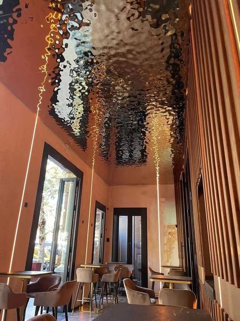 Design Exterior, Restaurant Interior Design, The Ceiling, Restaurant Interior, Commercial Design, Commercial Interiors, Ceiling Design, Restaurant Design, 인테리어 디자인