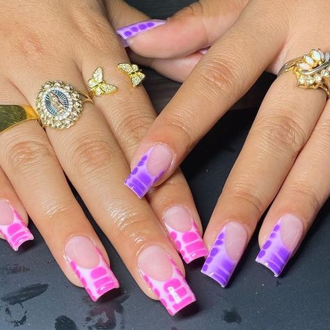 Nail Ideas Pink And Purple, Purple Croc Nails, Purple And Pink Nails Design, Pink And Purple Nails Designs, Pink And Purple Nails, Croc Nails, Purple And Pink Nails, Acrylic Dip Nails, Butterfly Nails