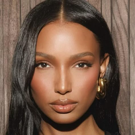 Jasmine Tookes on Instagram: "Pt.3" Medium Deep Skin Makeup, Jasmine Tookes Makeup, Lori Harvey Makeup, Jasmine Tookes Instagram, Nightout Makeup, Jasmine Tookes Style, Woc Makeup, Rich Auntie, Brown Girls Makeup