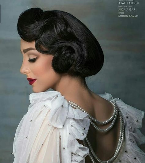 Great Gatsby Hairstyles, Elegance Woman, Vintage Hair Styles, Gatsby Hair, Hair Retro, Couture Hairstyles, 1940s Hairstyles, Bff Jewelry, Classy Hairstyles