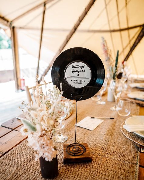 These two were SO much fun to work with and had me in stitches every time we spoke about their big day! ⠀⠀⠀⠀⠀⠀⠀⠀⠀ They incorporated lots of old vinyl records (EP & LP are their initials.. get it? 😝) built their own incredible table plan, table numbers and @penni.lj_did all her own dried flower bud vases 😍 ⠀⠀⠀⠀⠀⠀⠀⠀⠀ Thanks for having me you two 🥰🥰 ⠀⠀⠀⠀⠀⠀⠀⠀⠀ @tipisatrileygreen @amyfaithphoto @witandwonderceremonies @andelosphotography @thedfcexperience ⠀⠀⠀⠀⠀⠀⠀⠀⠀ #weddingstylists #cheshirew... Record Decorations Party, Record Table Plan, Vinyl Centerpieces, Vinyl Record Centerpiece Ideas, Record Seating Chart Wedding, Record Centerpieces Ideas, Music Table Decor, Record Table Numbers, Music Table Decorations