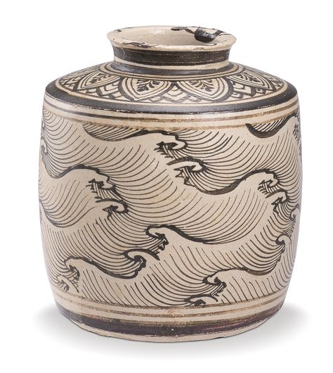 jar | sotheby's I A 'JIZHOU' PAINTED 'WAVE' JAR SONG – YUAN DYNASTY Estimate 200,000 — 300,000 HKD Korean Pottery, Yuan Dynasty, Beach Pottery, Art Chinois, Ceramic Decoration, Art Appliqué, Ceramic Artwork, Chinese Vase, Chinese Pottery