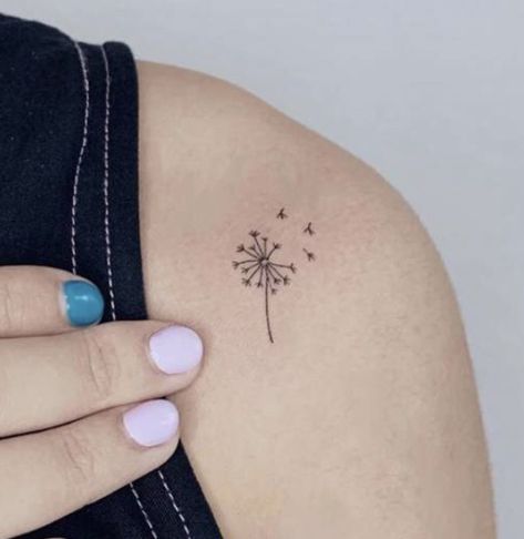 Dandelion Tattoo Design, Floral Tattoo Shoulder, Small Shoulder Tattoos, Dandelion Tattoo, Petite Tattoos, Back Of Shoulder Tattoo, Shoulder Tattoos For Women, Shoulder Tattoos, Discreet Tattoos