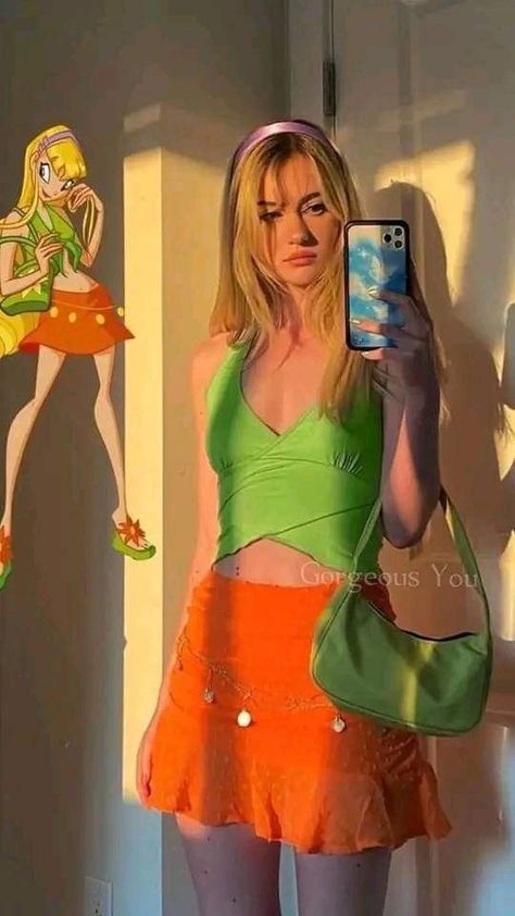 Princess Bubblegum Cosplay, Halloween Fashion Outfits, Winx Cosplay, Princess Inspired Outfits, Disney Dress Up, Fashion Top Outfits, Halloween Costume Outfits, Princesa Disney, Royal Outfits