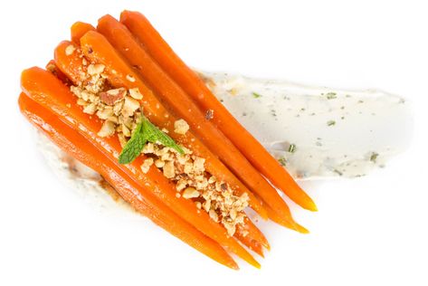 Cooking Carrots, Yogurt Spread, Honey Glazed Carrots Recipe, Foods To Cook, Glazed Carrot, Sous Vide Vegetables, Glazed Carrots Recipe, Honey Glazed Carrots, Carrots Recipe