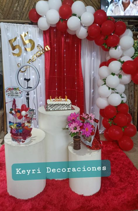 Decoraciones de cumpleaños con globos  🎈 Reunion Familiar, Table Decorations, Home Decor, Home Décor