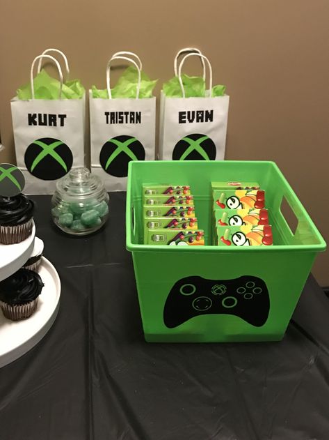 Xbox Party @cassiebowman Xbox Party Decorations, Xbox Birthday Party Ideas, Xbox Themed Birthday Party, Xbox Party Ideas, Gamer Birthday Party Ideas Boys, Video Game Birthday Party Decorations, Xbox Birthday Party, Xbox Party, Gamer Birthday Party