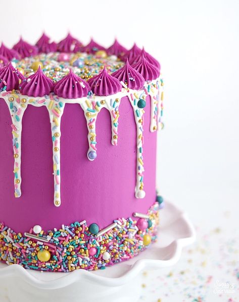 Tutorials Archives - Sugar & Sparrow Sprinkle Drip Cake, Drip Cake Tutorial, Torte Creative, Sprinkles Birthday Cake, Torte Cupcake, Sprinkle Cake, Easy Cake Decorating, Drip Cake, Drip Cakes