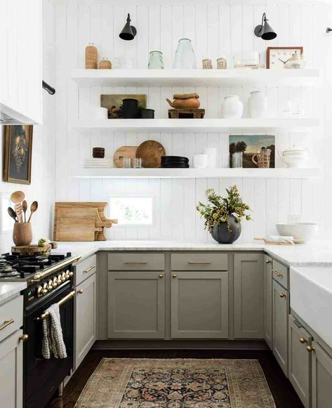 vintage rug, white open shelves, sage green cabinets 2021 Interior Design Trends, Cabinet Classic, Classic White Kitchen, Neutral Kitchen, Phone Ideas, Classic Kitchen, Green Cabinets, Modern Cottage, Cottage Kitchen