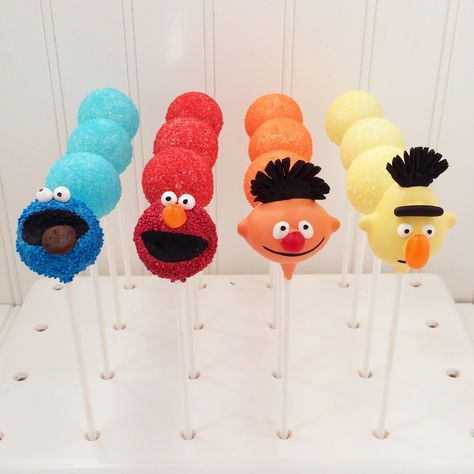 Elmo Cake Pops, Sesame Street Cake Pops, Ernie Und Bert, Elmo Cupcakes, Bert Ernie, Cake Pop Tutorial, Sesame Street Cake, Elmo Cake, Pop Ideas