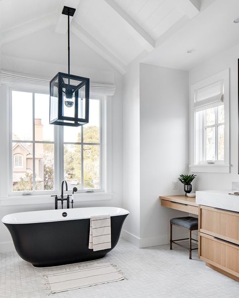 Victoria + Albert Baths on Instagram: “Our #MondayMotivation is our Amiata bath in a Matt Black finish. Teamed with matt black tapware in this beautiful Newport Beach home by…” Vaulted Ceiling Ideas, Black Bathtub, Bold Bathroom, Black Tub, Bathroom Design Trends, Transitional Bathroom, Bathroom Top, Up House, Grey Bathrooms