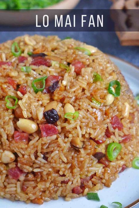 Rice Cooker Chinese Sticky Rice, Chinese Sticky Rice In Rice Cooker, Sticky Fried Rice, Chinese Entrees, Tom Yum Fried Rice, Rice Wok, Thai Food Dishes, Chinese Sticky Rice, Sticky Rice Recipe