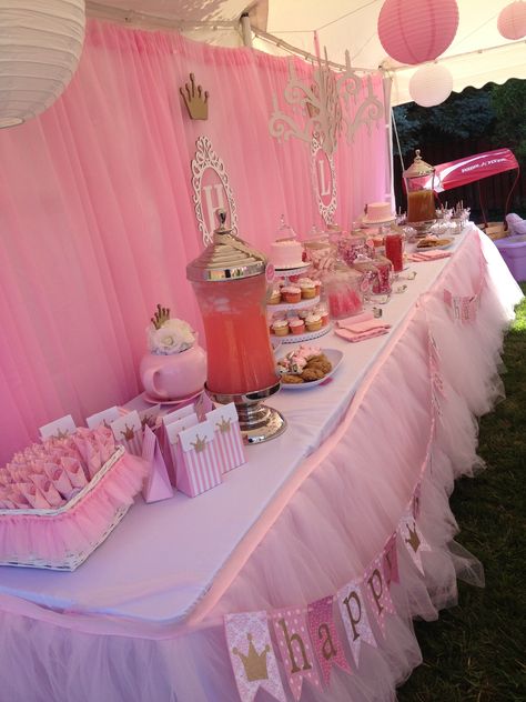 1st birthday party decorations princess twincess birthday theme - Hadley and London's treat table. Treat Table, 1st Birthday Party Decorations, Twins 1st Birthdays, Baby Shower Princess, 1st Birthdays, 1st Birthday Party, Baby Sprinkle, Princess Party, 1st Birthday Parties