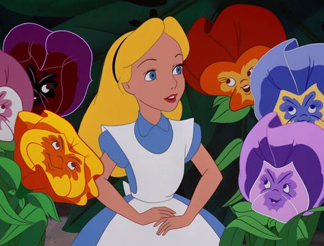 Alice In Wonderland 1951, Alice In Wonderland Characters, Film Disney, Old Disney, Kid Movies, Disney Alice, Disney Tattoos, Lewis Carroll, Adventures In Wonderland