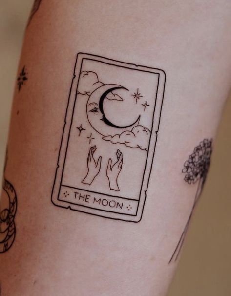 Taro Cards Tattoo Designs, Moon Tarot Card Tattoo Design, Moon Card Tattoo, The Moon Tarot Card Tattoo, Moon Tarot Card Tattoo, La Luna Tattoo, Tarot Tattoo Ideas, Tarot Tattoos, Card Tattoos