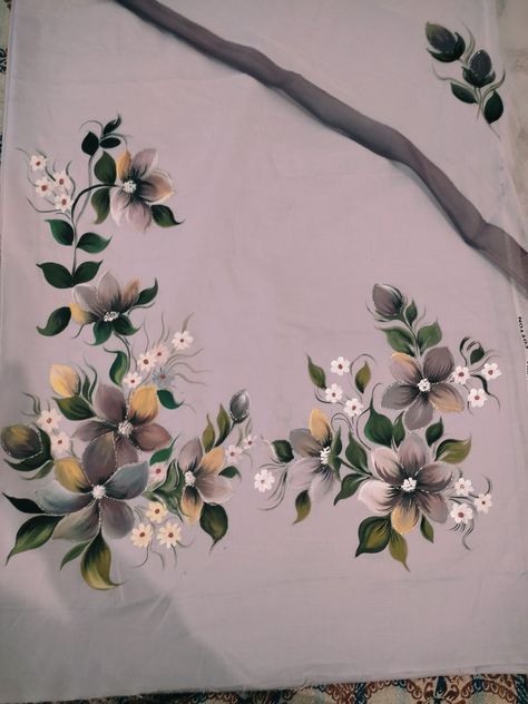 Paint Designs For Suits, Bedsheet Painting, Handpainted Suits, Suit Painting, Bed Sheet Painting Design, Fabric Colour Painting, Simple Paint, Bird Painting Acrylic, Saree Painting Designs