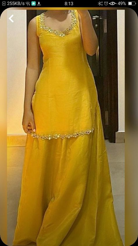 Haldi Outfit Ideas Simple, Haldi Yellow Outfit, Haldi Outfits For Women, Yellow Salwar Suit For Haldi, Yellow Kurti Design For Haldi, Haldi Suit, Outfit For Haldi, Haldi Dress Ideas, Yellow Sharara