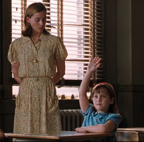 Miss Honey Outfit, Miss Honey Matilda, Matilda Movie, Matilda Costume, Honey Quotes, Miss Honey, Teacher Aesthetic, White Lace Maxi Dress, Country Summer