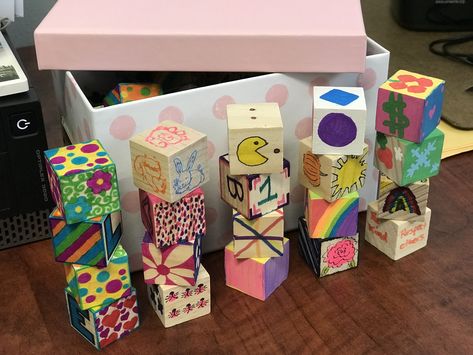 Decorate your own baby blocks. Baby shower/sprinkle activity. Baby Blocks Diy, Diy Baby Blocks, Baby Blocks Baby Shower, Baby Shower Crafts, Diy Blocks, Simple Baby Shower, Baby Blocks, Wooden Blocks, Having A Baby