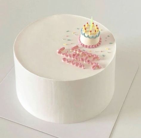 Pretty Birthday Cakes For Teens, Birthday Cakes Vintage, Birthday Cake For Teens, Kids Birthday Cupcakes, Cakes Cute, Pastry Chocolate, Vintage Birthday Cakes, Birthday Cake Decorating Ideas, Cake Cafe