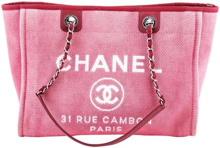 Get one of the hottest styles of the season! The Chanel Deauville Canvas * Red Tote is a top 10 member favorite on Tradesy. Save on yours before they're sold out! Tote Chanel, Chanel Box, Chanel Tote, Chanel Logo, Pink Chanel, Chanel Deauville Tote Bag, Small Tote, Sierra Leone, Vuitton Bag