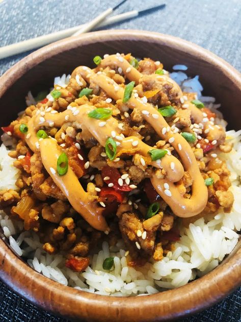 Spicy Korean Pork Rice Bowls - Cooks Well With Others Ground Pork Rice Bowl, Pork Rice Bowl Recipe, Pork Bowl Recipe, Rice Bowl Recipe, Korean Pork, Ground Pork Recipes, Asian Pork, Easy Chicken Breast, Arroz Frito