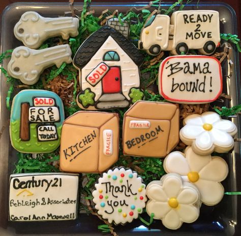 House Sale, Moving Decorated Sugar Cookies by I AM the Cookie Lady Moving Cookies Decorated, Moving Cookies, Housewarming Cookies, Treat Maker, House Cookies, Inmobiliaria Ideas, Moving Van, Maker Ideas, Cookie Decorating Party