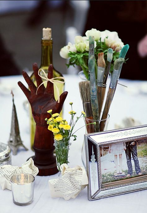 art themed wedding centerpieces Art Themed Wedding Ideas, Artist Wedding Theme, Art Themed Centerpieces, Painting Centerpieces, Art Wedding Theme, Artistic Centerpieces, Art Themed Wedding, Art Centerpieces, Severed Hand