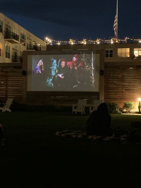 Halloween Movie Projector, Projector Movie Night Outdoor Cinema, Projector Outdoor Backyard Movie Nights, Halloween Outdoor Movie Night, Projector Outside, Halloween Movie Night Aesthetic, Movie Widget, Projector Movie Night, Fall Hangout