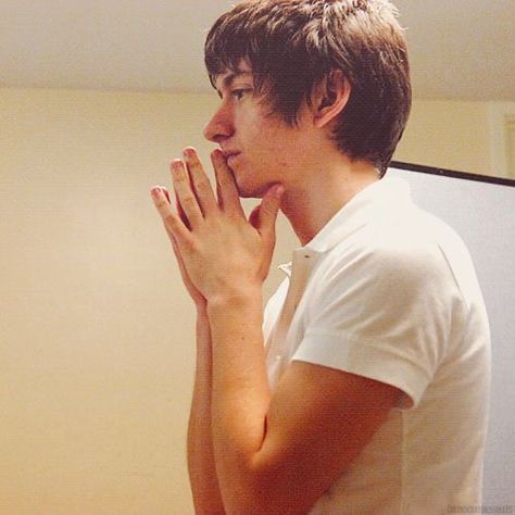 Alex Turner Rare, Forever Mine, Widow's Peak, Heartbreak Hotel, Alex Turner, Man Alive, Arctic Monkeys, Pretty Men, His Eyes